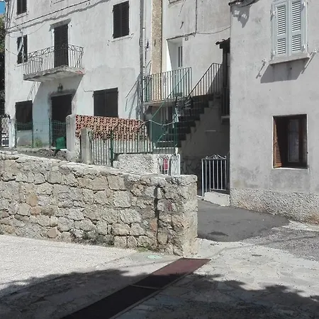 Apartment Niolu