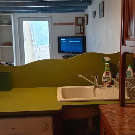Niolu Apartment